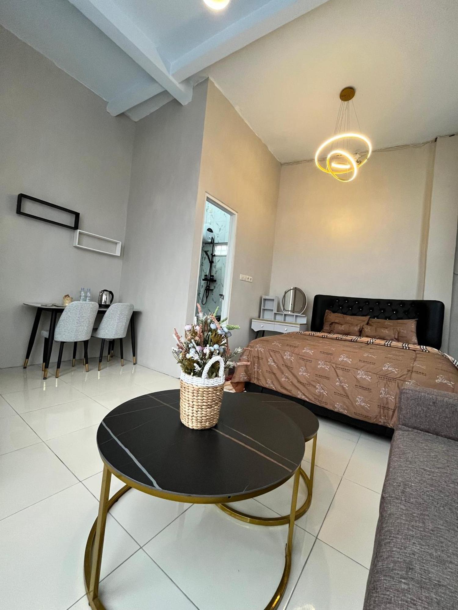 Java Hostel Tumpak Sewu Sidomukti Экстерьер фото